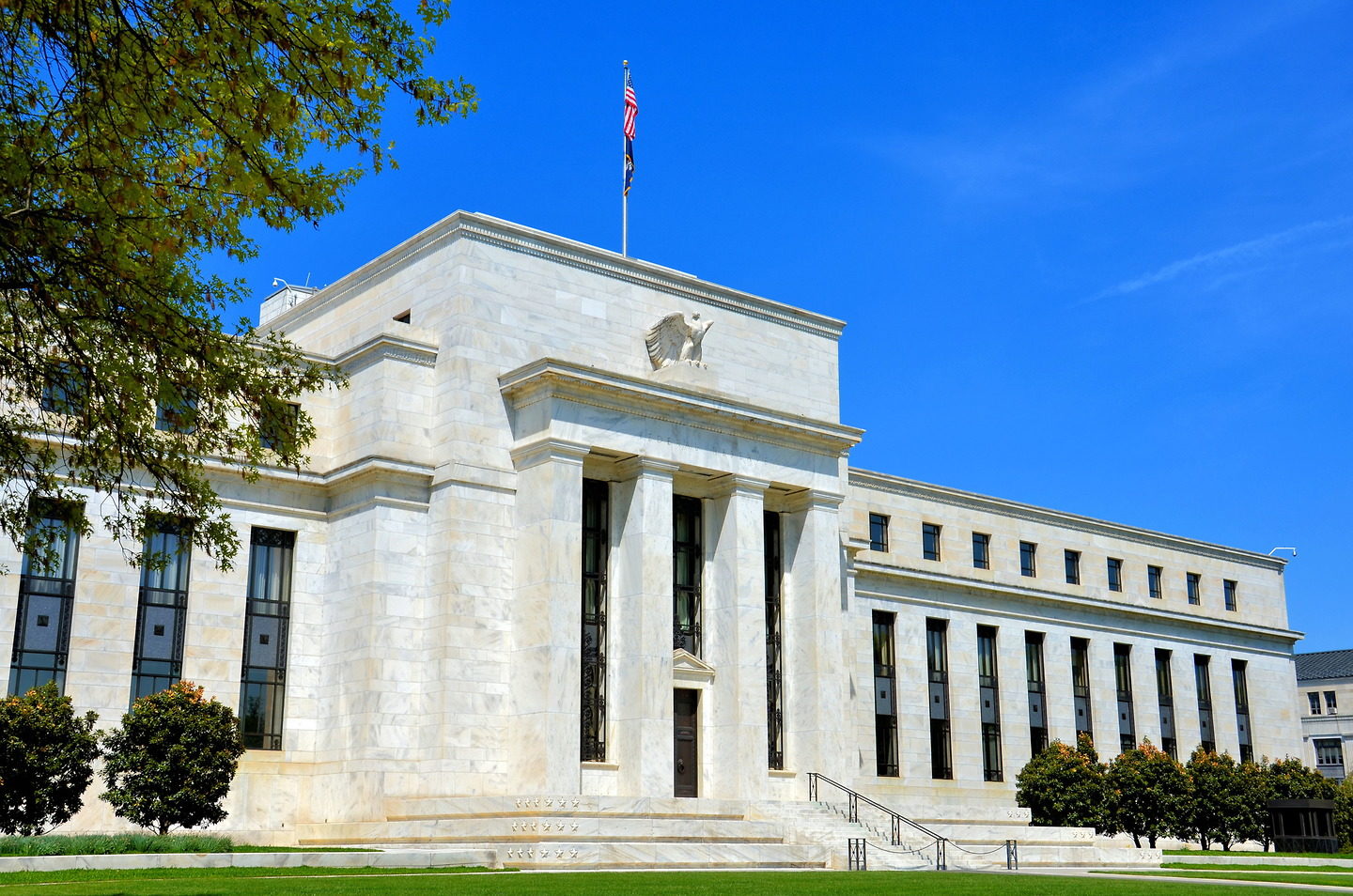 Fighting Inflation Really Means Fighting the Federal Reserve